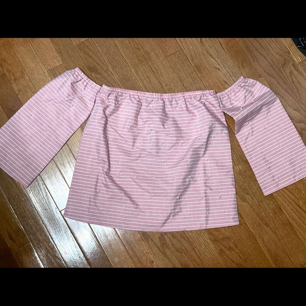 Romeo + Juliet Couture Pearls and Stripes Top - Picture 2 of 4